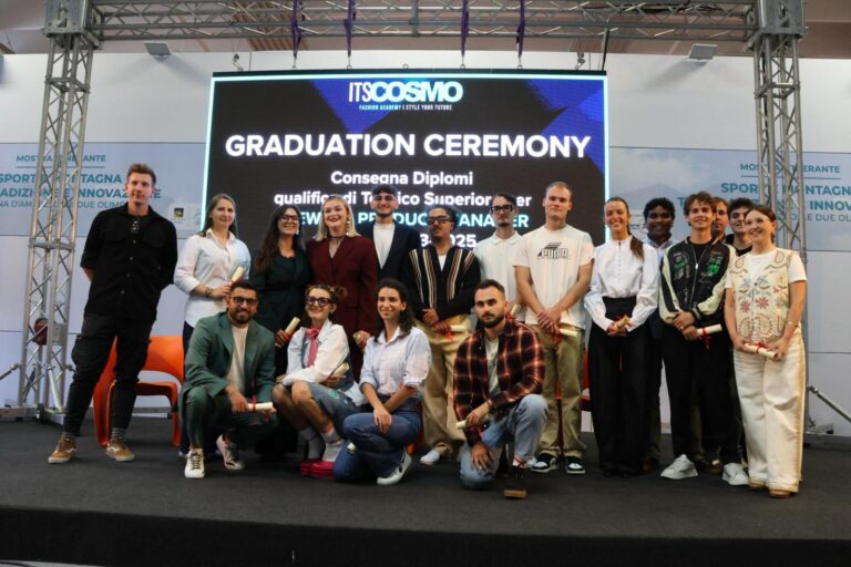 Occhialeria e futuro: diplomati 18 giovani nuovi talenti dell’eyewear