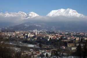 Casa, Belluno è il capoluogo più accessibile