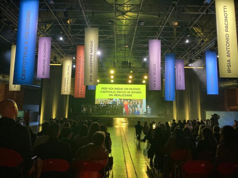 Cinque talenti dell’occhialeria premiati da LVMH