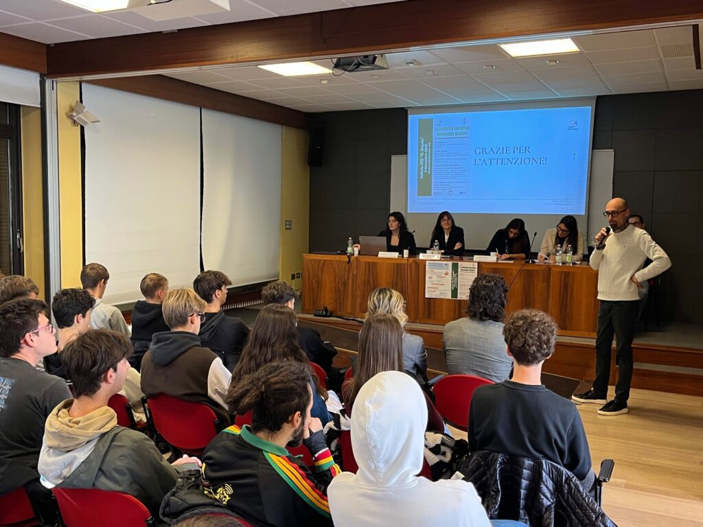 L’energia che unisce: a Belluno gli studenti del ‘Segato’ scoprono le comunità rinnovabili