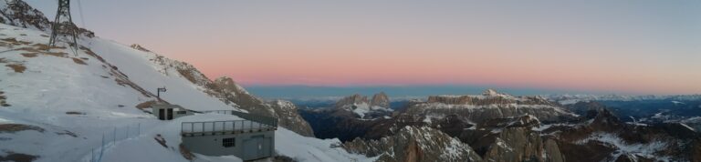 Marmolada: quattro appuntamenti con l’alba tra 28 dicembre e 22 gennaio