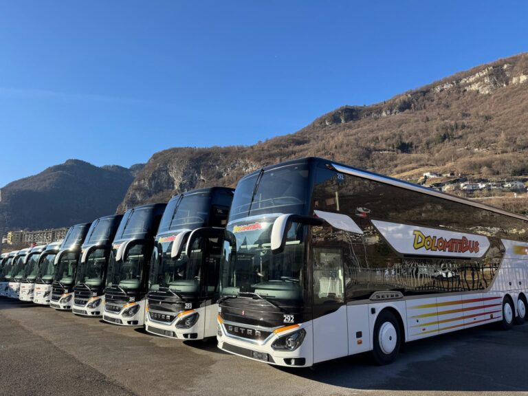 Dolomiti Bus presenta e conferma il parco mezzi più giovane del Veneto
