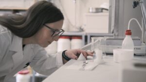 Economia circolare in Ceramica Dolomite, lo scarto torna in produzione