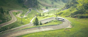 Dolomiti Bus: più corse per i passi dolomitici e la Val Cordevole